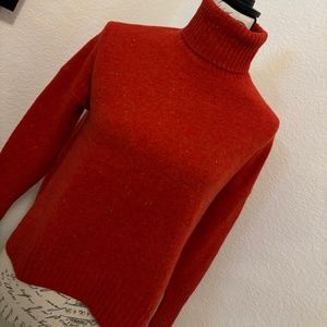 Comfy Whistles Wool Speckled Red Turtleneck Sweater Size Small